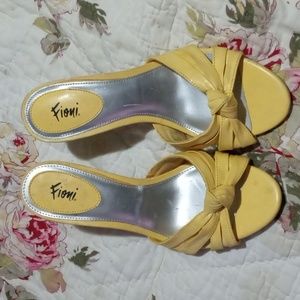 Fioni open toed heels
